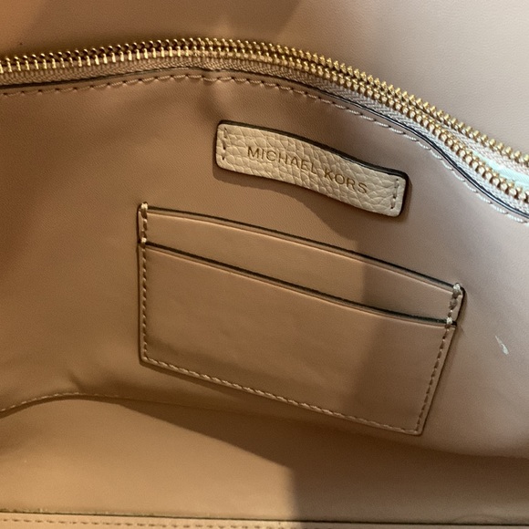 Michael Michael Kors Large Leather Gemma Colorblock Front Pocket Tote - Picture 11 of 15